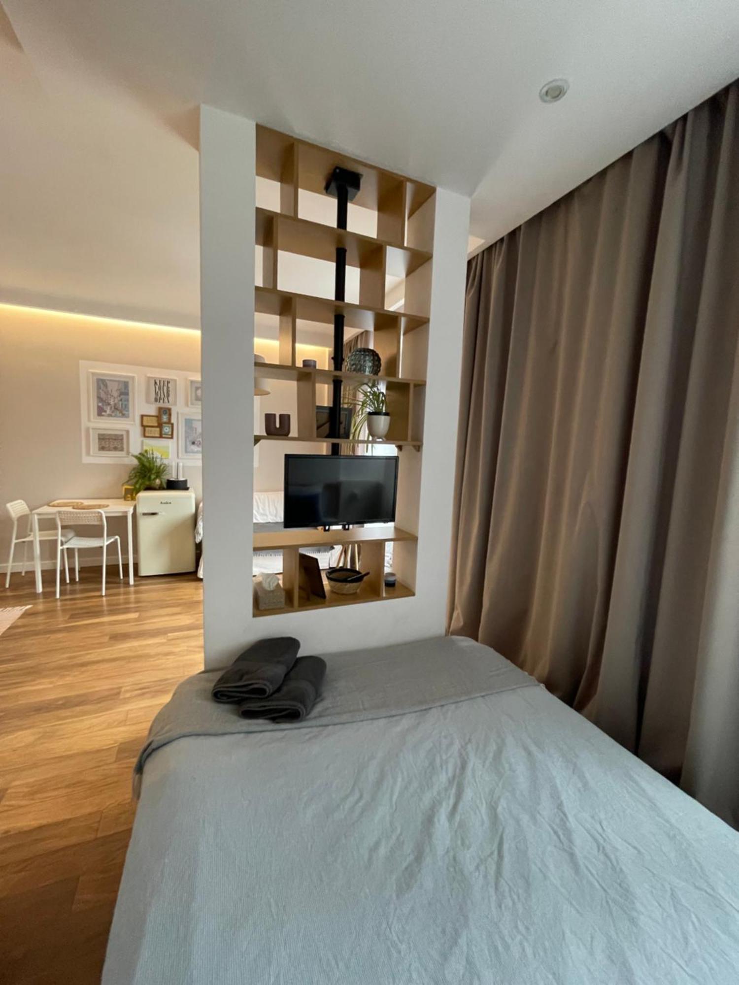 Studio W Centrum Warszawy Ulica Chmielna - 500M Od Dworca Centralnego - By Good Sleeping Varsovie Extérieur photo